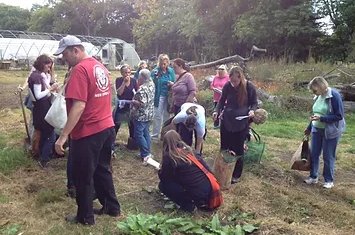 herbwalk4_JPG.jpg_(WEBP_Image,_365_×_244_pixels)_-_2022-08-08_15.06.24