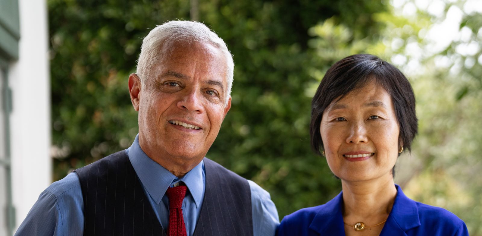 Dr Yun Kim and Dr, Jacques MoraMarco author of Walk Your Way to Vitality